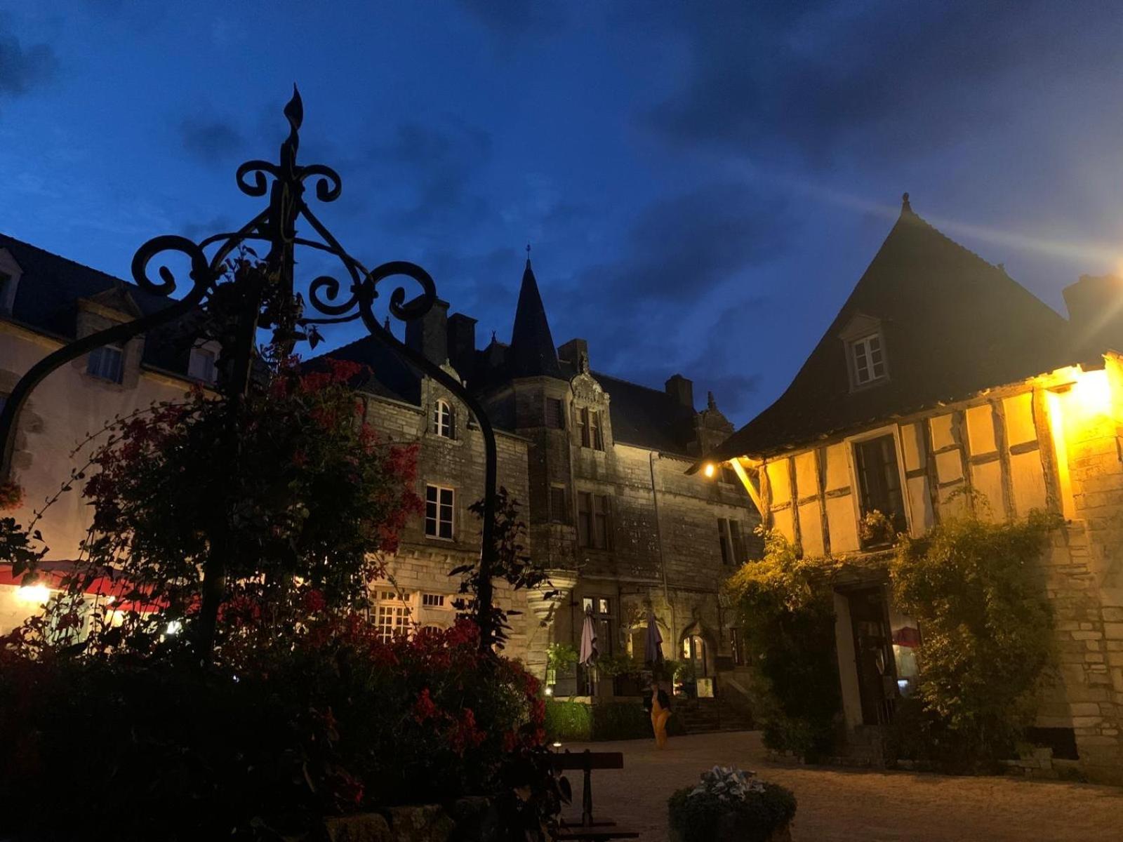 10 Porte Cadre Rochefort-en-Terre Exteriér fotografie